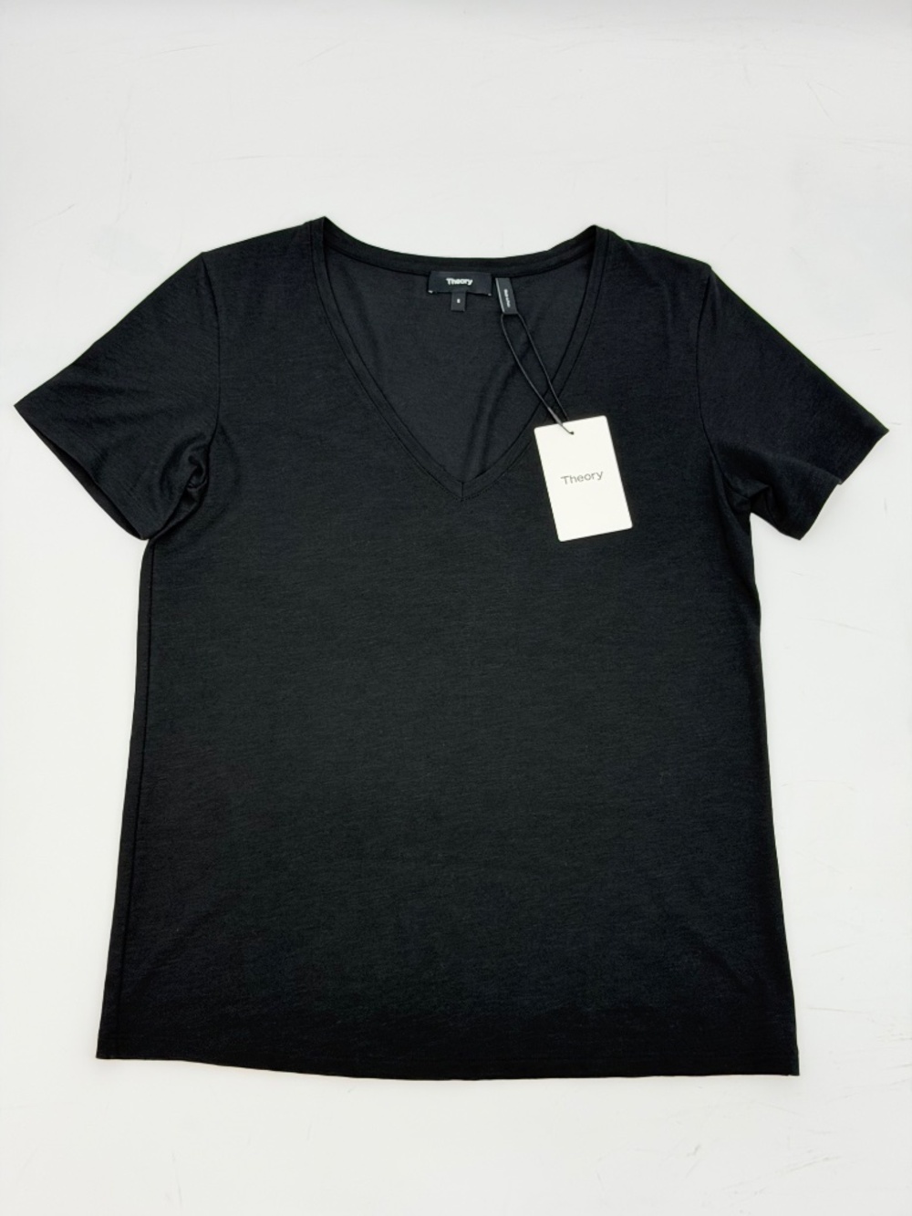 Theory Dayne B Atmos Light Modal Blend V-Neck Tee Black Size Small NWT - Picture 10 of 10